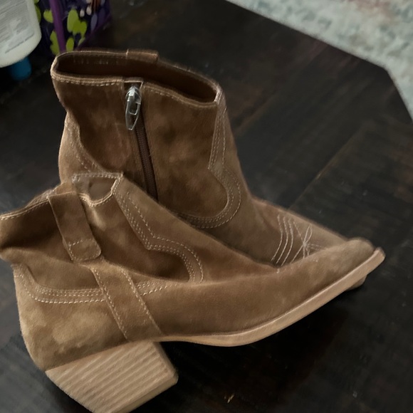 DV by Dolce Vita Tan Suede Ankle Booties - Picture 11 of 12